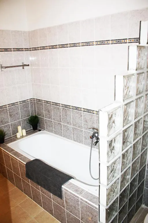 Cozy Loft At Nagymezo Hotel Budapest Apartment