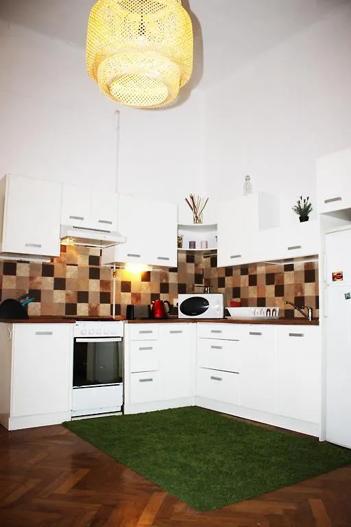 Cozy Loft At Nagymezo Hotel Budapest